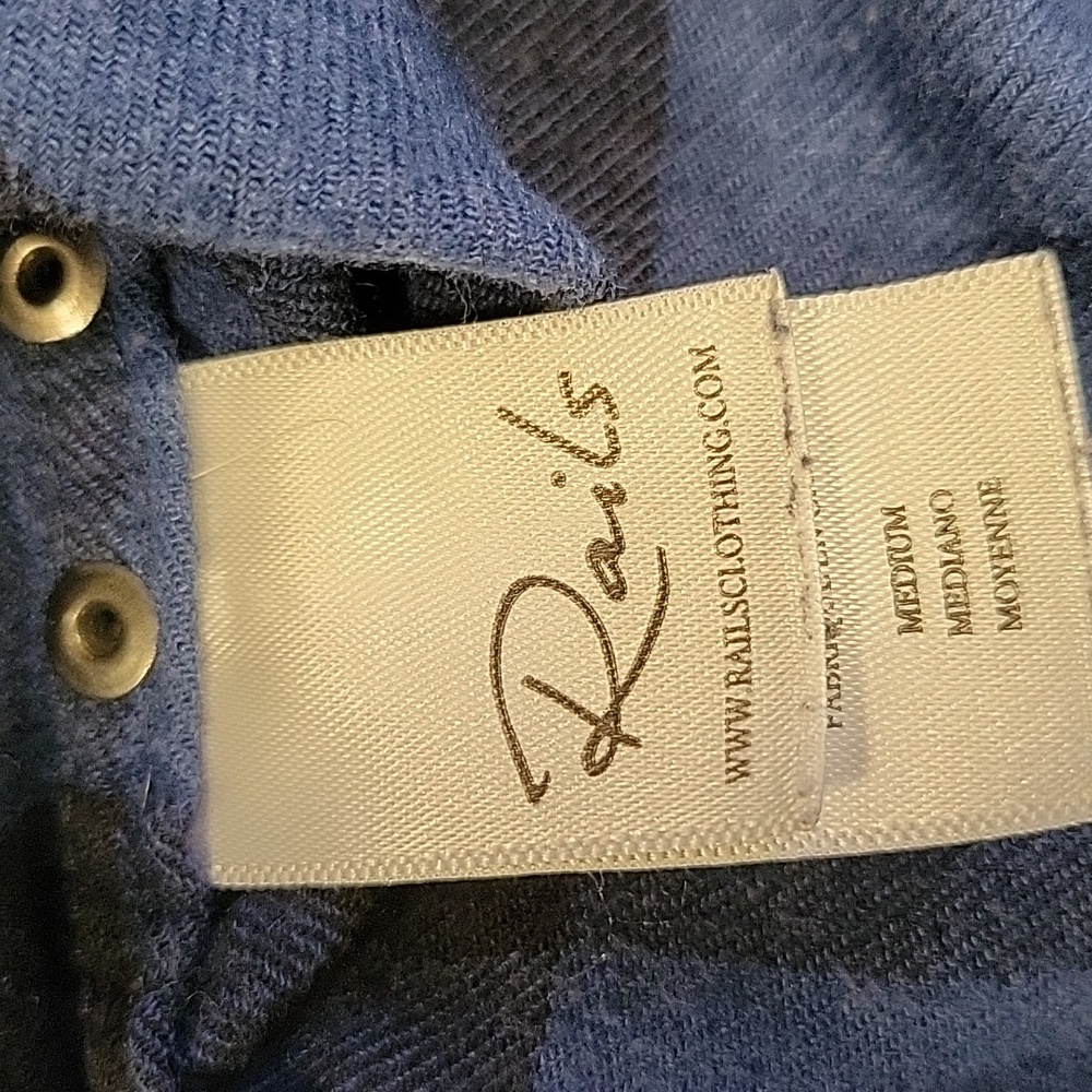Rails Button-Up Shirt With Stud Detail - Picture 13 of 16